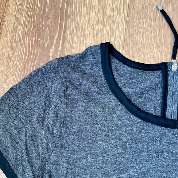 Ann Taylor | gray modal t-shirt with black trim and zipper back - Picture 4 of 9